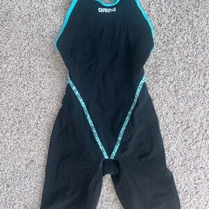 Arena Women’s Primo Techsuit